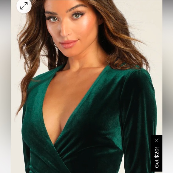 Emerald green velvet maxi dress - Picture 2 of 4
